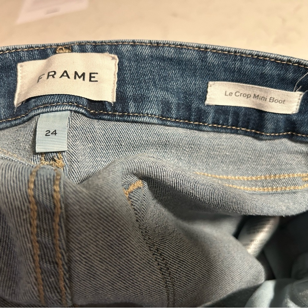Frame Le Crop Mini Boot Stretch Jeans - Picture 9 of 16